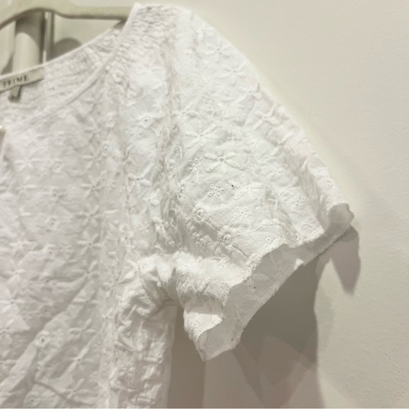 FRIME eyelet embroidered top large white - Picture 3 of 4